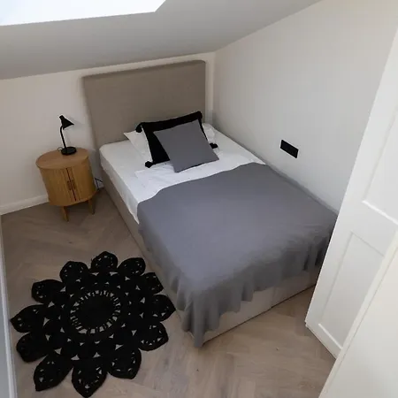 Luxury Rooftop Duplex * زادار